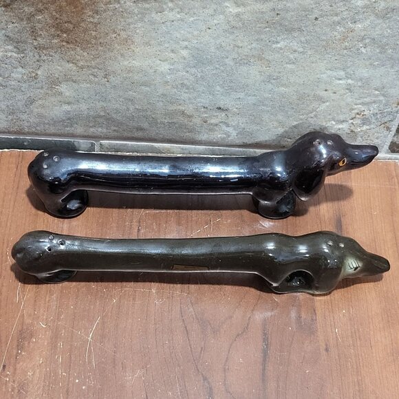 Vintage Anthropomorphic Long Dachshund Dog Wiener Dog Salt and Pepper Shakers - Picture 1 of 13